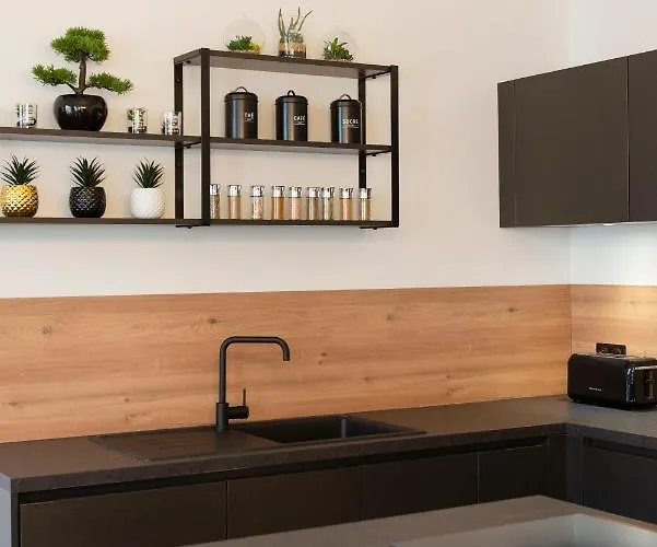 Le De Catherine - Très Bel Appt à *